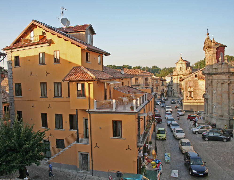 Hotel Conte Ruggero Serra San Bruno Exterior foto